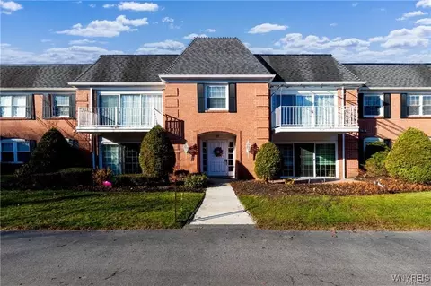27 Hickory Hill Rd #H, Amherst, NY 14221