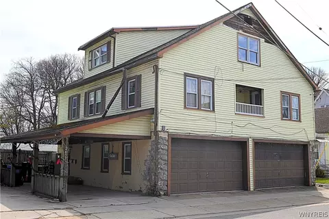 2637 Seneca St, West Seneca, NY 14224