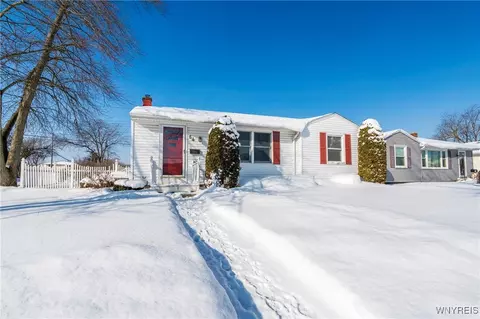 64 Melody Ln, Tonawanda, NY 14150