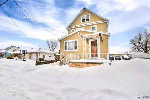 240 Lackawanna Ave, Buffalo, NY 14212