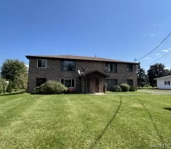 6943 Witmer Rd, Wheatfield, NY 14120