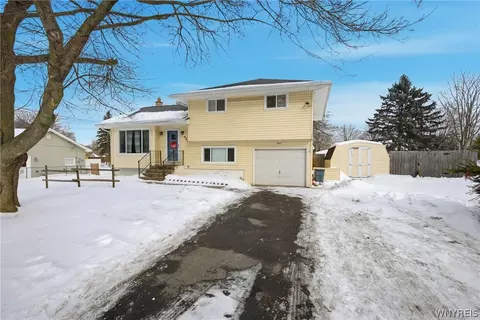 987 Lockport Rd, Porter, NY 14174