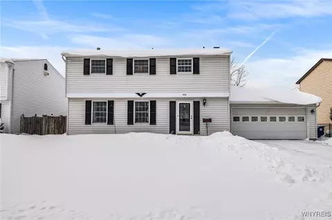 434 Sprucewood, Amherst, NY 14221
