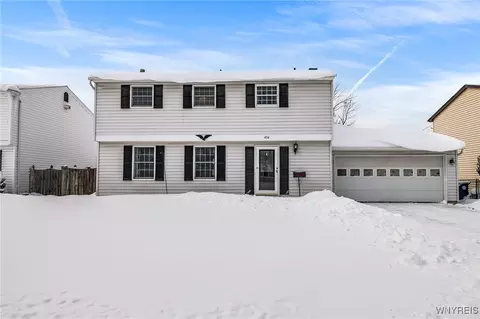 434 Sprucewood, Amherst, NY 14221