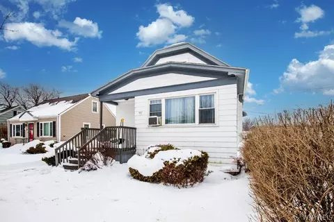 502 W Hazeltine Ave, Buffalo, NY 14217