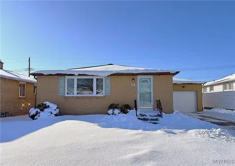 60 Constance Ln, Cheektowaga, NY 14227