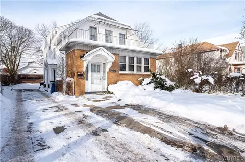 300 Windermere Blvd, Amherst, NY 14226
