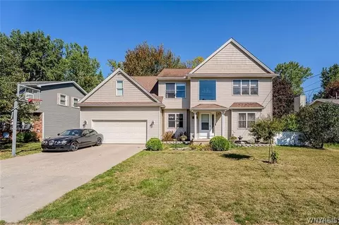 980 E Robinson St, North Tonawanda, NY 14120