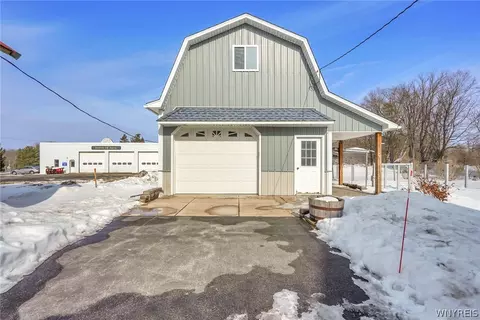 Exterior - 1433 Cattaraugus Rd, Java, NY 14082 photo 2 of 5