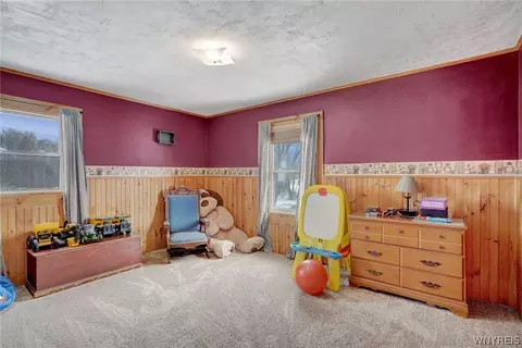 Bedroom - 1433 Cattaraugus Rd, Java, NY 14082 photo 6 of 8