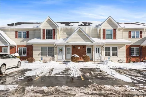 8 Keph Dr #4, Amherst, NY 14228