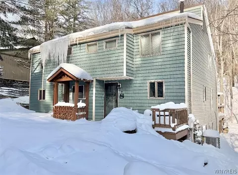 9 Holimont Dr, Ellicottville, NY 14731
