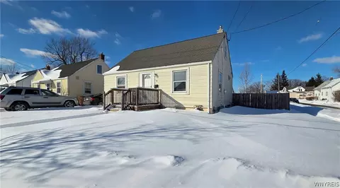 68 Chapel Ave, Cheektowaga, NY 14225