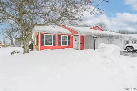1 The Cmn, Lockport, NY 14094