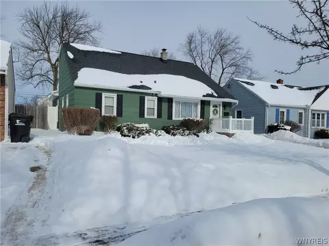 46 Cleveland Dr, Buffalo, NY 14223