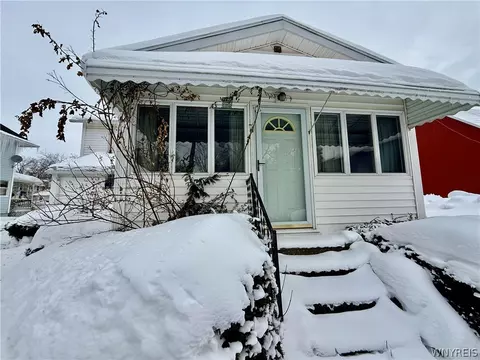 Exterior - 22 Maple Ave, Pembroke, NY 14036 photo 2 of 3