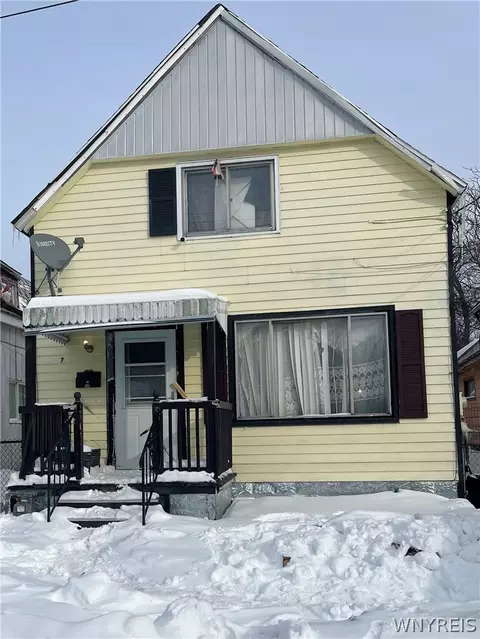 7 Krupp Ave, Buffalo, NY 14212