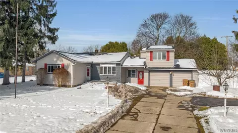 1534 Como Park Blvd, Depew, NY 14043
