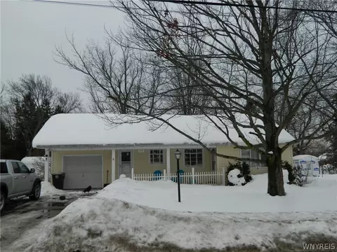 3755 Eckhardt Rd, Hamburg, NY 14075