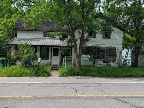 270 Clinton St, Bennington, NY 14037