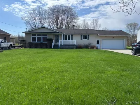 2960 Love Rd, Grand Island, NY 14072
