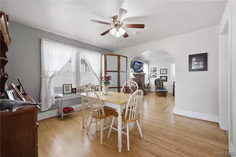 Dining - 74 Eiseman Ave, Tonawanda, NY 14217 photo 4 of 5