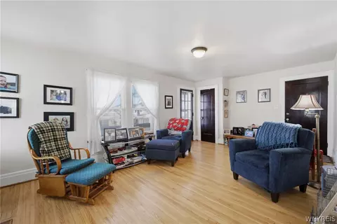 Living - 74 Eiseman Ave, Tonawanda, NY 14217 photo 3 of 3