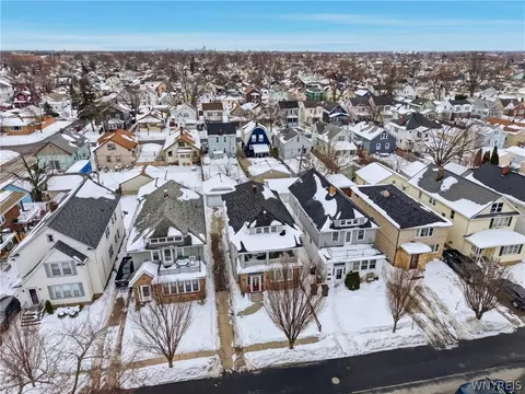 View/Area - 74 Eiseman Ave, Tonawanda, NY 14217 photo 3 of 5