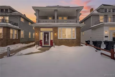 Exterior - 74 Eiseman Ave, Tonawanda, NY 14217 photo 2 of 3