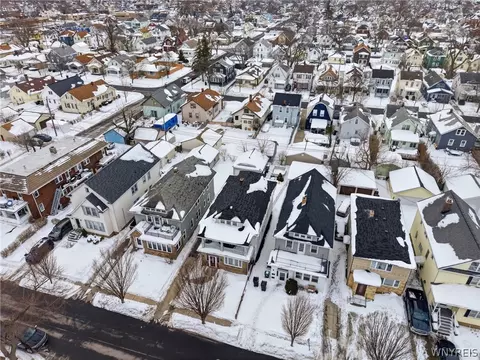 View/Area - 74 Eiseman Ave, Tonawanda, NY 14217 photo 1 of 5