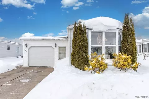 176 Golden Pond, Newstead, NY 14001