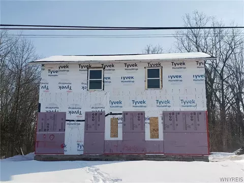 10750 Telegraph Rd, Shelby, NY 14103