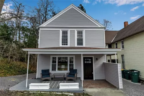 64 Market St, Attica, NY 14011