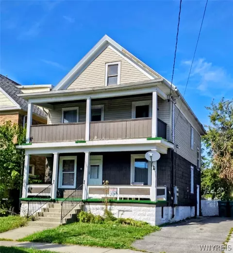 1726 Elmwood Ave, Niagara Falls, NY 14301