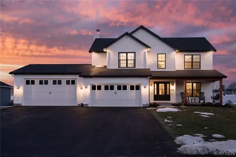 5704 Eleni Ct, Avon, NY 14414