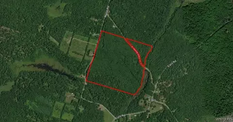 8811 Elwood Rd, Vienna, NY 13042