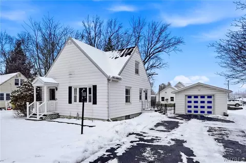 23 Adams St, Batavia, NY 14020