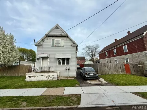 43 Lewis St, Buffalo, NY 14206