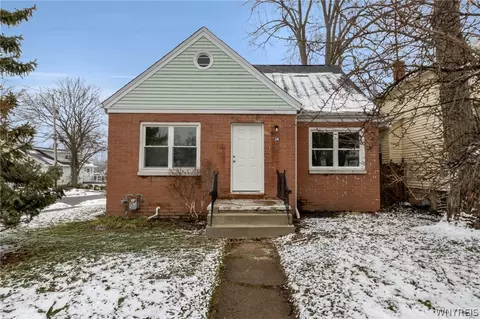 56 Eugene St, Tonawanda, NY 14150