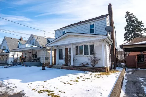 1711 Walnut Ave, Niagara Falls, NY 14301