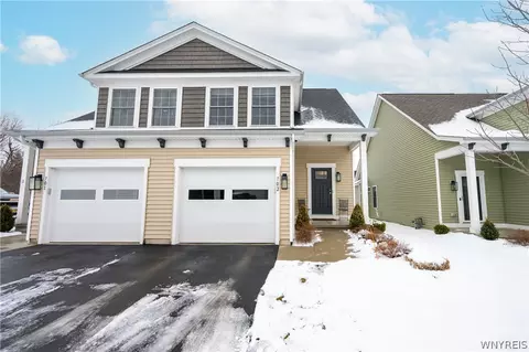 702 Carriage Ln, West Seneca, NY 14224