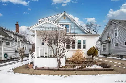 39 Walter Ave, Tonawanda, NY 14150
