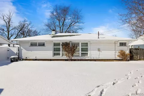 569 Woodstock Ave, Tonawanda, NY 14150