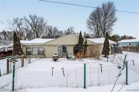 5880 Schieferstine Rd, Rome, NY 13440