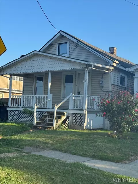 7211 Stephenson Ave, Niagara Falls, NY 14304