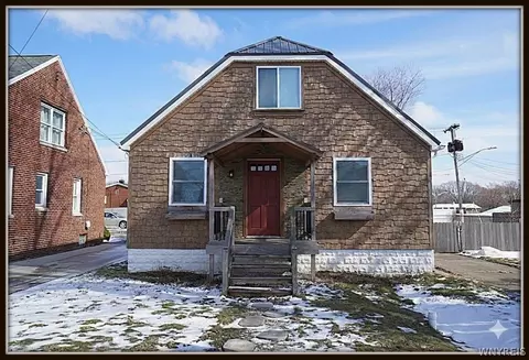 3176 S Park Ave, Lackawanna, NY 14218