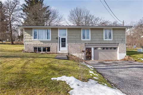 120 Stanley St, Mount Morris, NY 14510