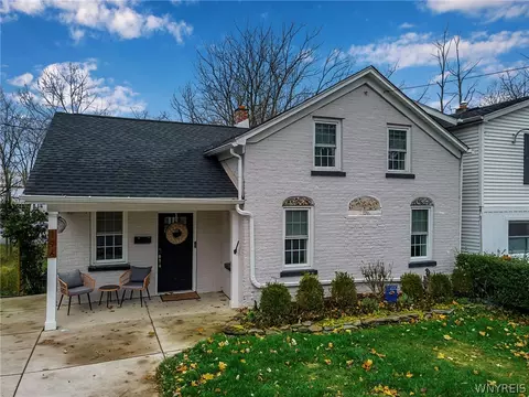 196 Mill St, Amherst, NY 14221