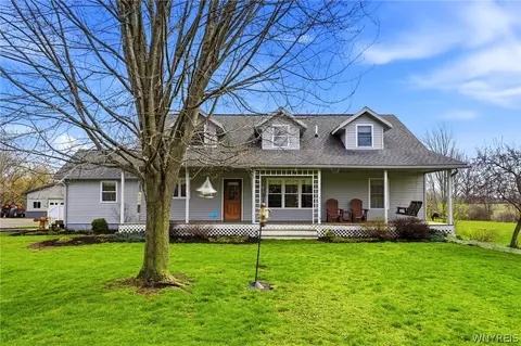 3129 Fruit Ave, Ridgeway, NY 14103