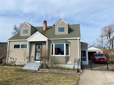 6 Nokomis Pkwy, Cheektowaga, NY 14225